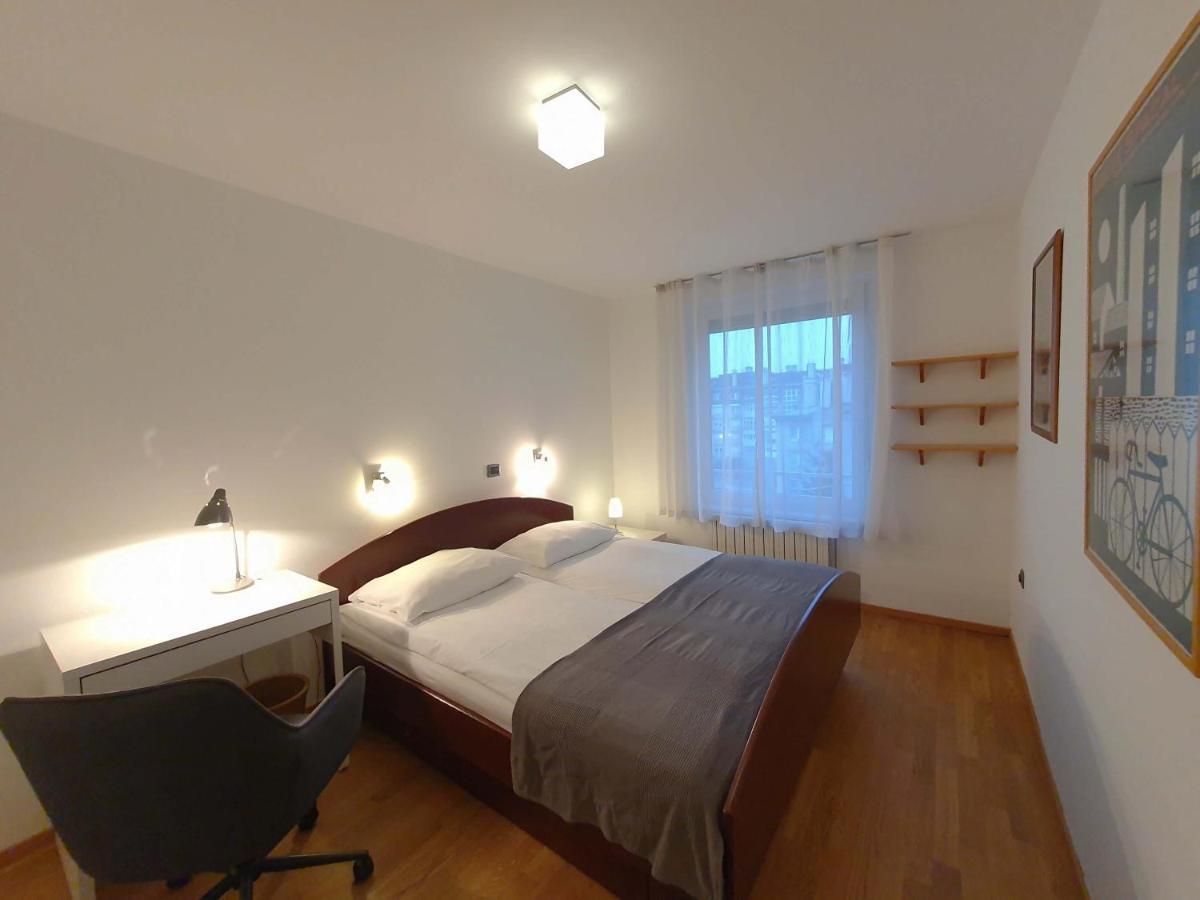 Apartment Eva Tour As Ljubljana Extérieur photo